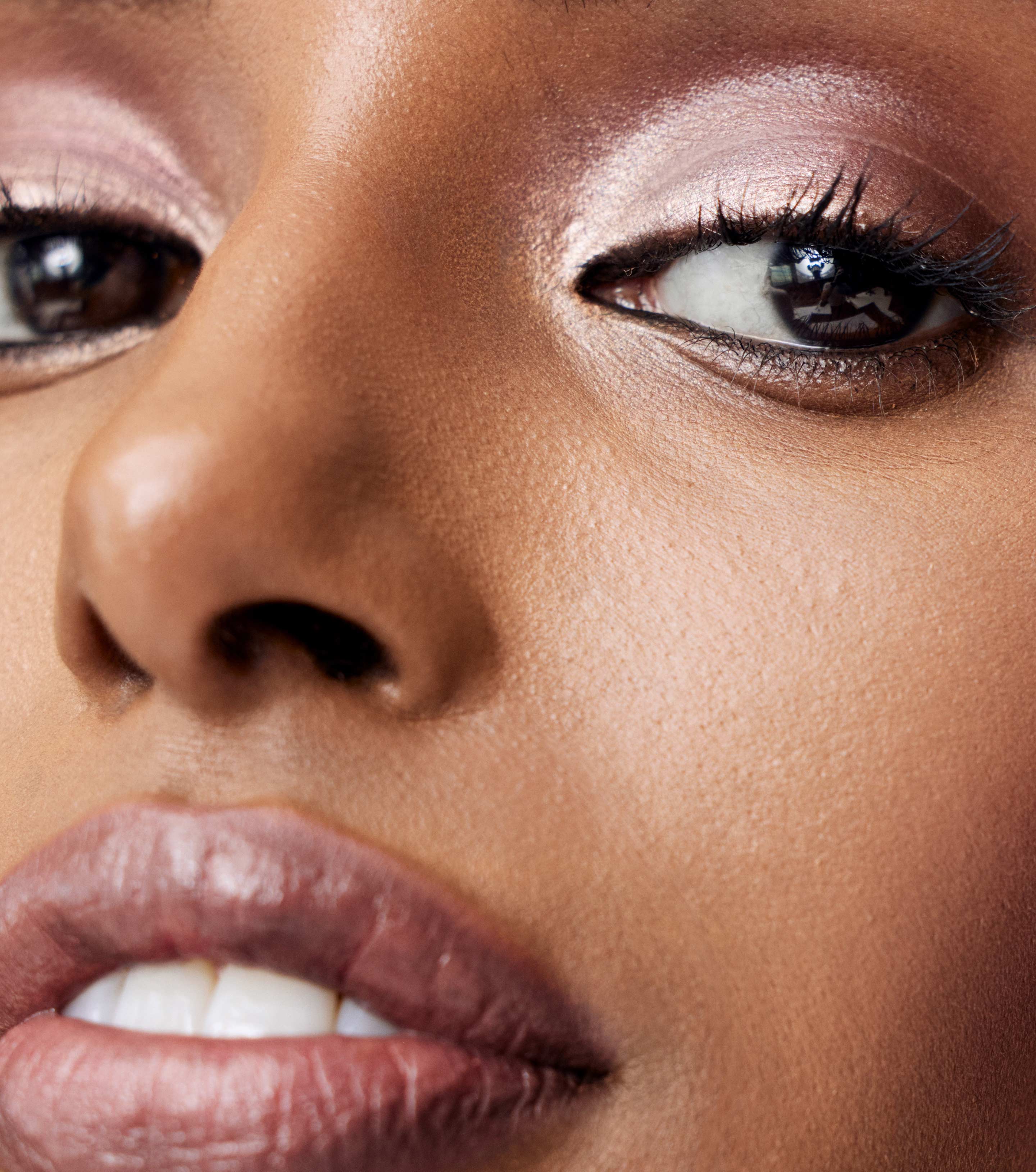 Eye Pods Eye Shadow - Rendez-Vous - Image 3