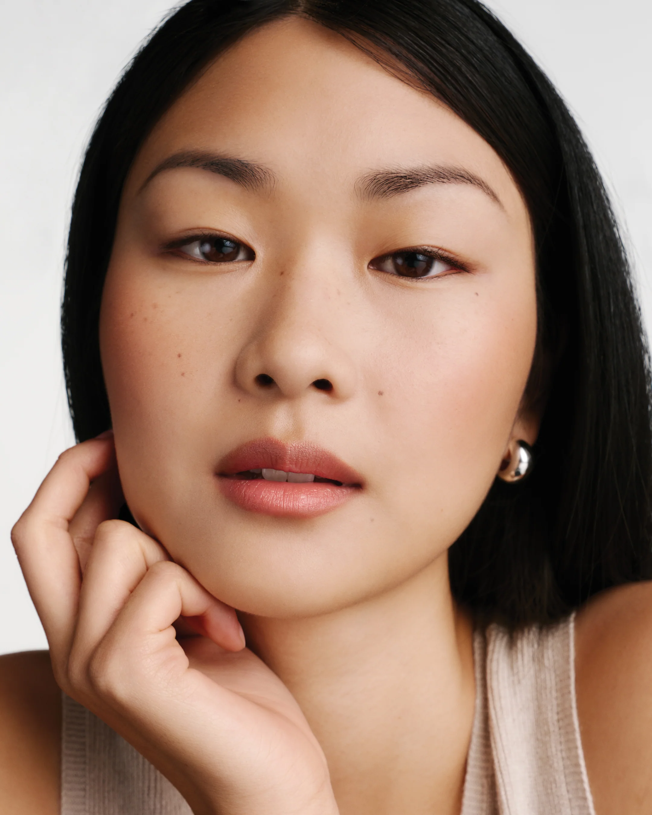 HydroBalm Tinted Lipstick - Juice - Image 3