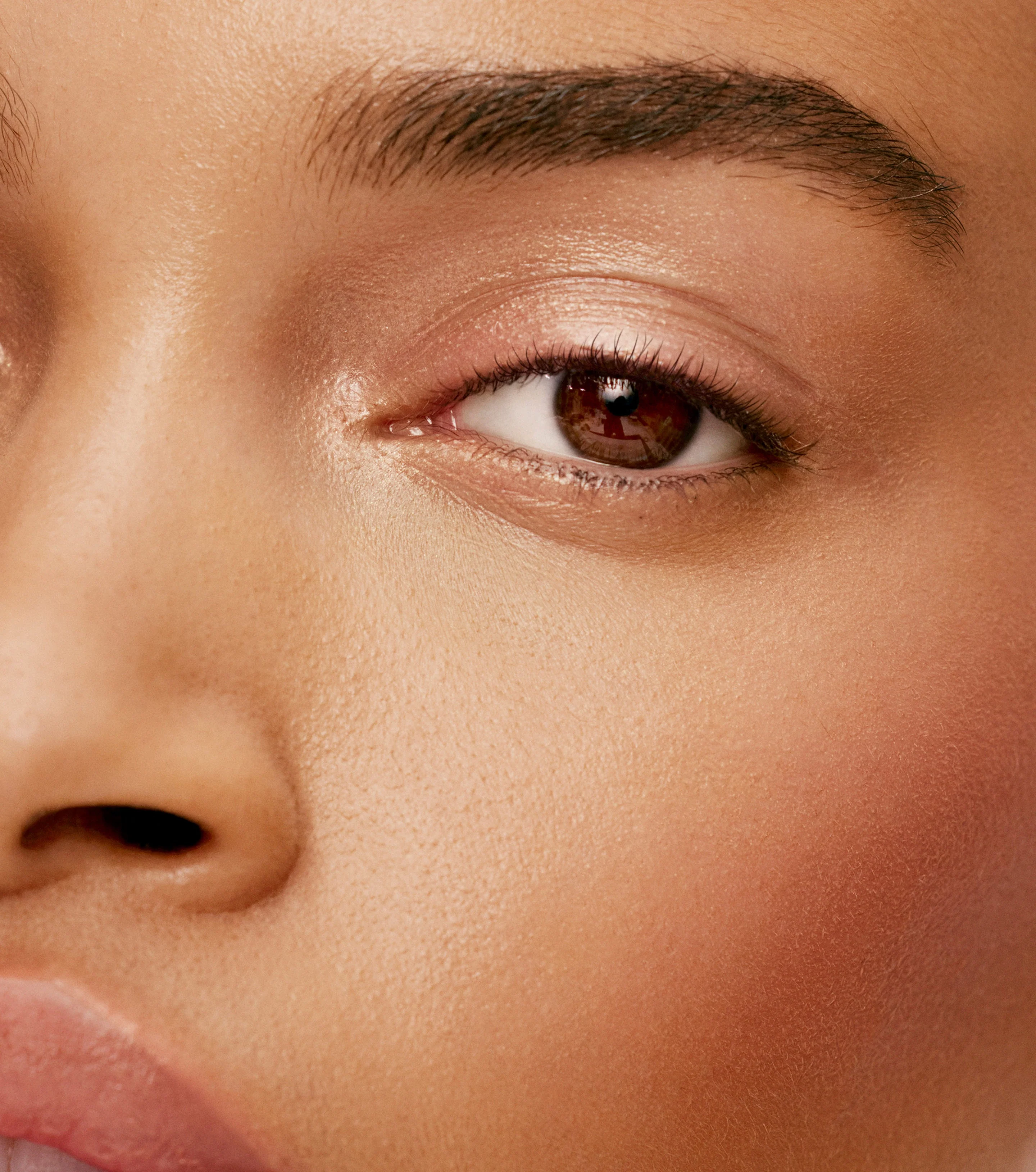 Super Loaded Tinted Highlight - Peau de Santé - Image 3