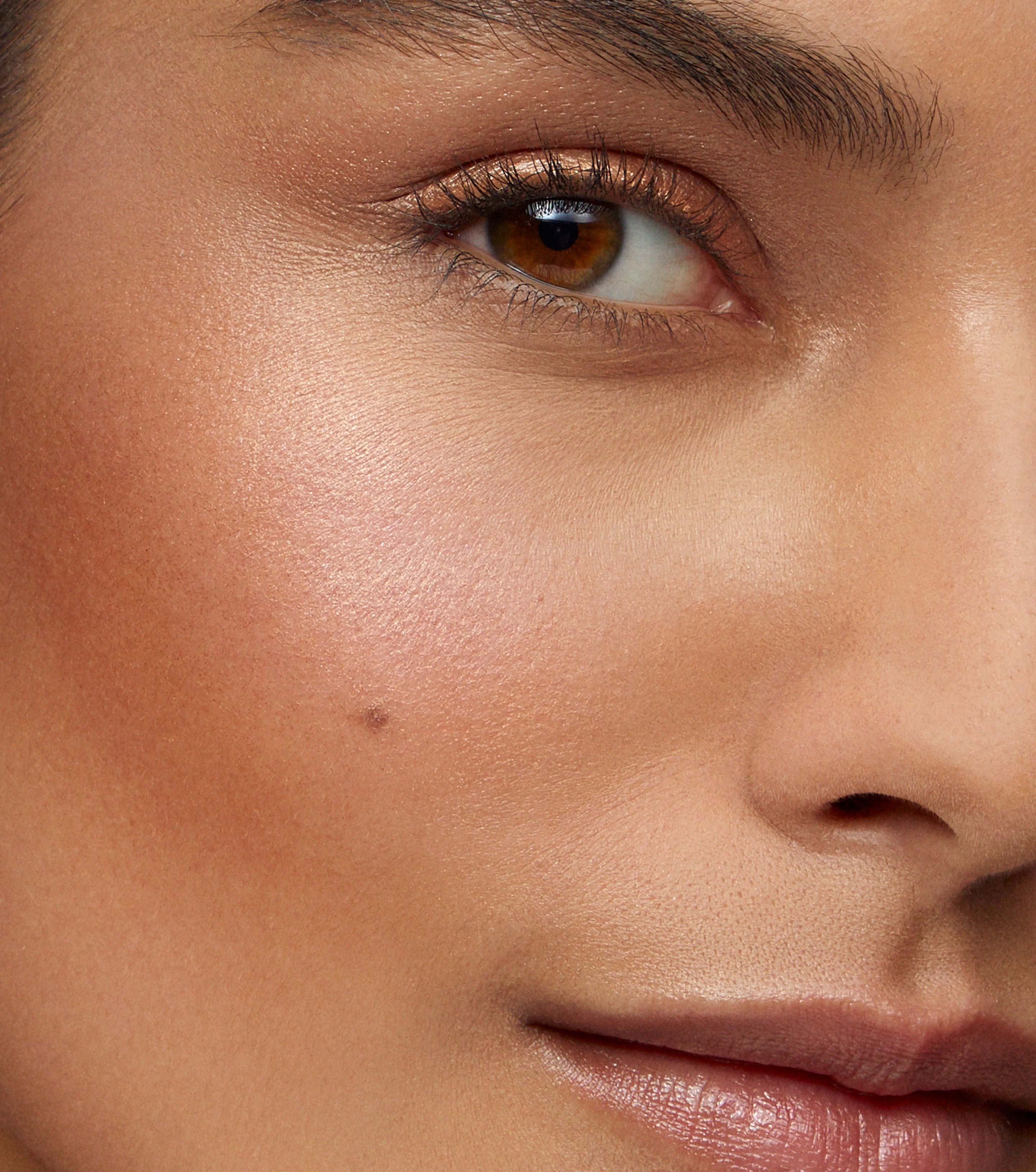 Super Loaded Tinted Highlight - Peau de Soleil - Image 3