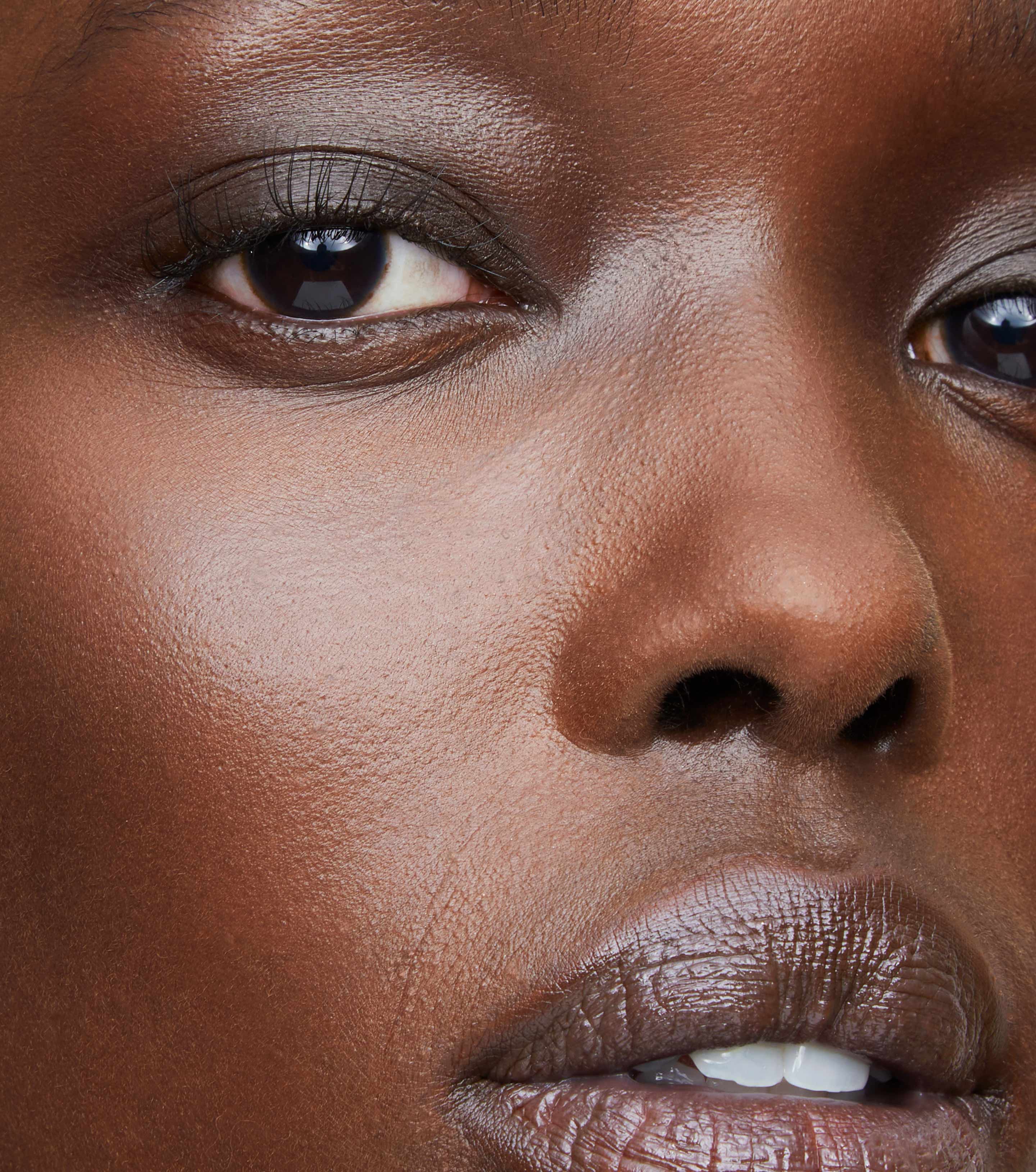 Vital Skin Foundation Stick - Atelier XIV - Image 2
